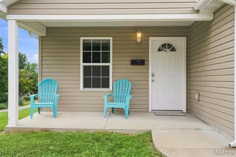 Exterior - 104 Oak St, Sullivan, MO 63080 photo 6 of 8