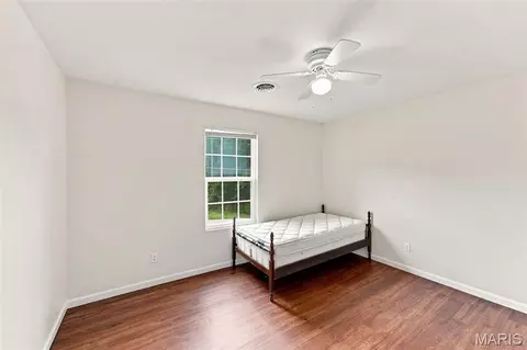 Bedroom - 104 Oak St, Sullivan, MO 63080 photo 1 of 5