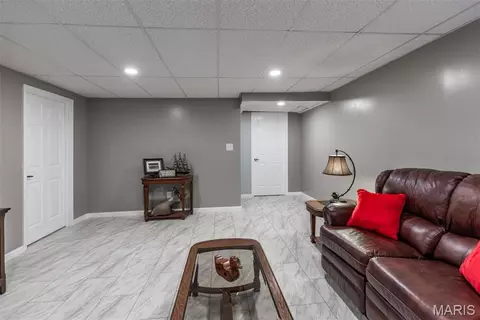 Other - 765 Spring Hill Farm Dr, Ballwin, MO 63021 photo 7 of 13