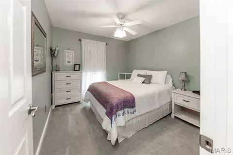 Bedroom - 765 Spring Hill Farm Dr, Ballwin, MO 63021 photo 5 of 6