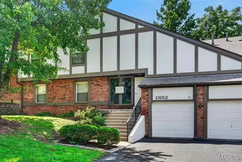 13152 Royal Pines Dr #4, Saint Louis, MO 63146