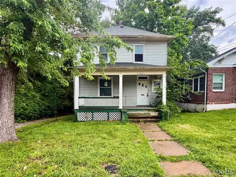2705 Lyndhurst Ave, Saint Louis, MO 63114