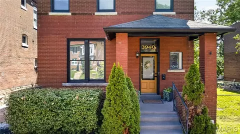 3940 Shaw Blvd, Saint Louis, MO 63110