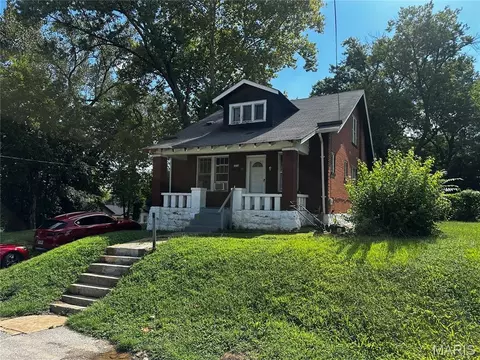 1216 Verl Pl, Saint Louis, MO 63133