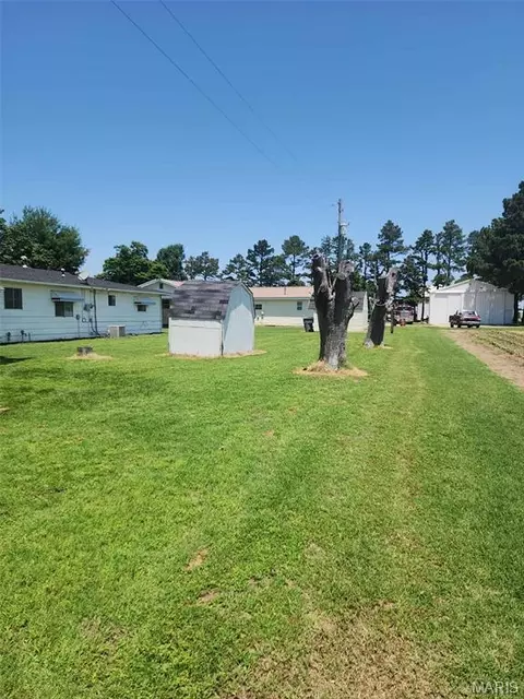 Exterior - 25210 State Highway 25, Holcomb, MO 63852 photo 2 of 2