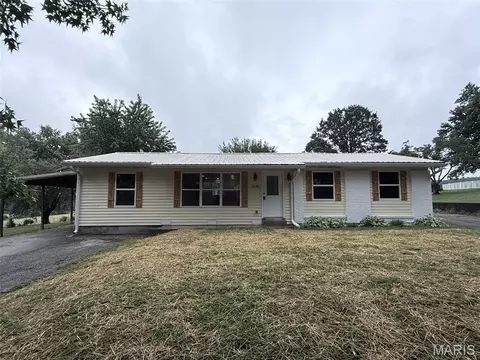 Exterior - 2181 Spring Bluff Rd, Sullivan, MO 63080 photo 2 of 4