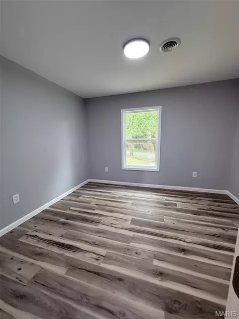 Bedroom - 2181 Spring Bluff Rd, Sullivan, MO 63080 photo 5 of 6