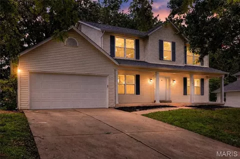 Exterior - 2947 Bromley Dr, O'fallon, MO 63368 photo 3 of 15