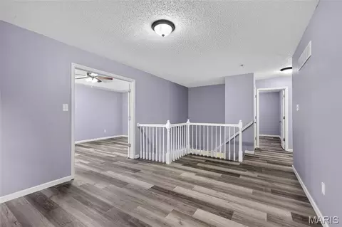 Entry Way - 2947 Bromley Dr, O'fallon, MO 63368 photo 2 of 7