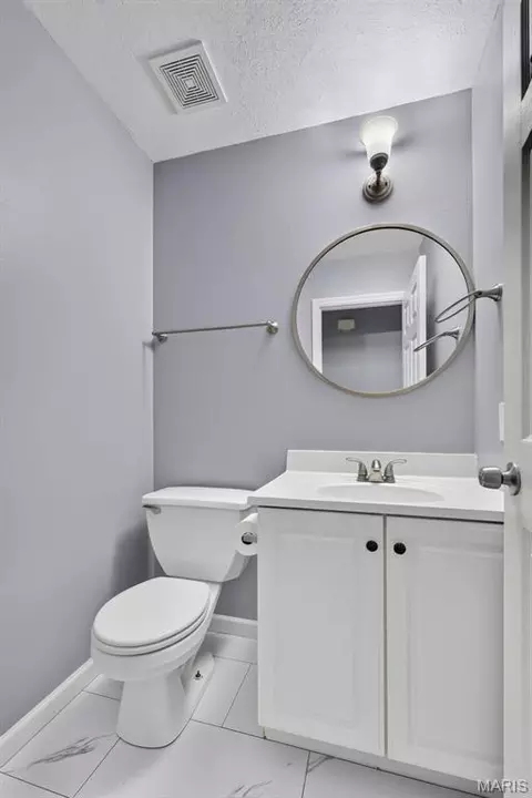 Bath - 2947 Bromley Dr, O'fallon, MO 63368 photo 8 of 8