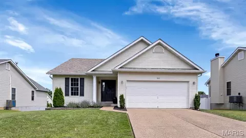 418 Harby Dr, Wentzville, MO 63385