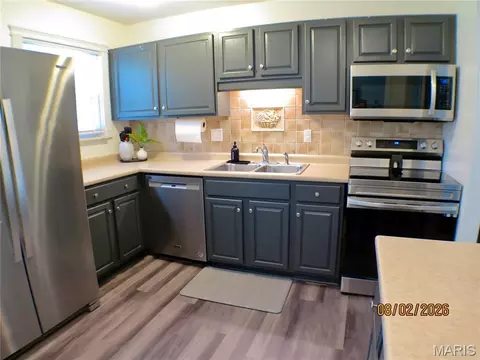 Kitchen - 15 Chip Dr, O'fallon, MO 63366 photo 1 of 1