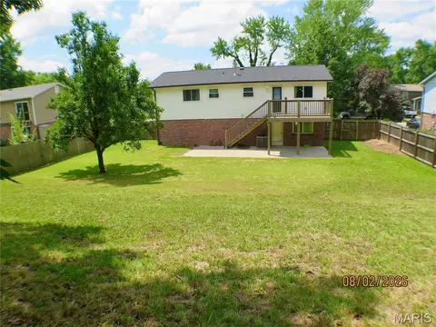 Exterior - 15 Chip Dr, O'fallon, MO 63366 photo 2 of 3