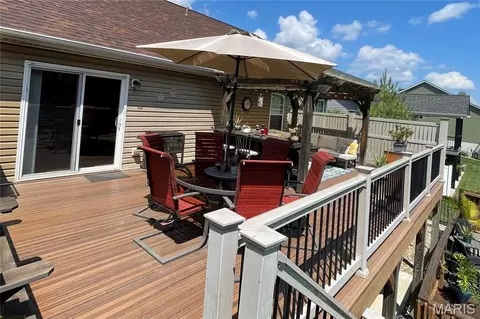 Exterior - 548 Long Train Dr, Troy, MO 63379 photo 6 of 13