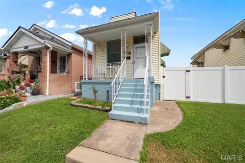 4333 Delor St, Saint Louis, MO 63116