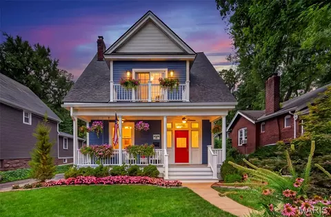 438 Greeley Ave, Webster Groves, MO 63119