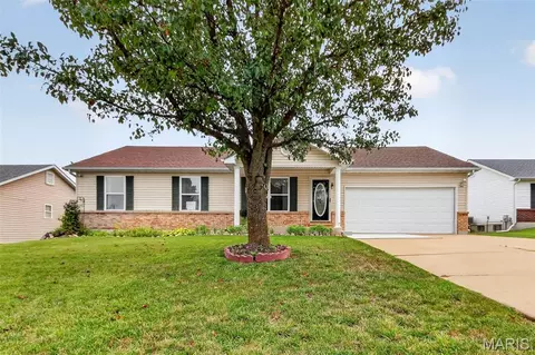 Exterior - 54 Spring Hill Cir, Wright City, MO 63390 photo 2 of 15