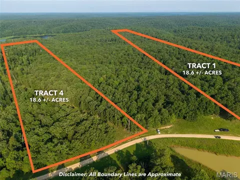 004 Bb Hwy, Fairdealing, MO 63945