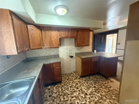 Kitchen - 1511 Jims Ln, Saint Clair, MO 63077 photo 1 of 1