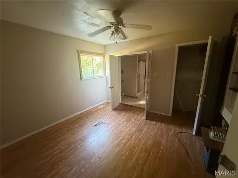 Bedroom - 1511 Jims Ln, Saint Clair, MO 63077 photo 2 of 2