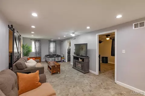 Other - 324 Rohm Pl, Roxana, IL 62084 photo 7 of 18