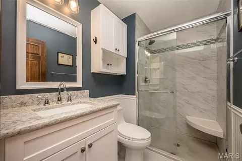 Bath - 828 Westbrooke Meadows Ct, Ballwin, MO 63021 photo 1 of 2