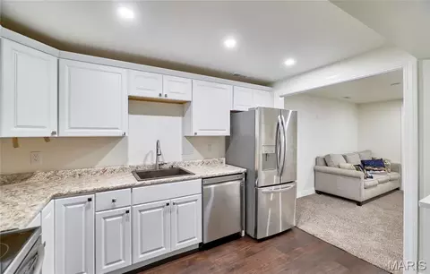 Kitchen - 409 Westridge Dr, Troy, MO 63379 photo 2 of 12