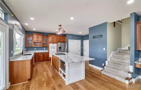 Kitchen - 409 Westridge Dr, Troy, MO 63379 photo 6 of 12