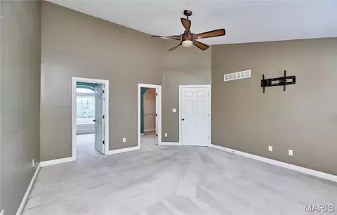 Bedroom - 409 Westridge Dr, Troy, MO 63379 photo 4 of 15