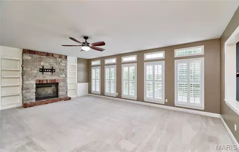 Living - 409 Westridge Dr, Troy, MO 63379 photo 1 of 7