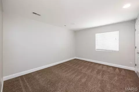 Bedroom - 707 Wheatfield Rd, O'fallon, IL 62269 photo 7 of 7
