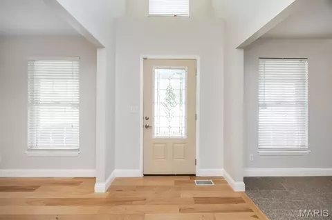 Entry Way - 707 Wheatfield Rd, O'fallon, IL 62269 photo 1 of 2