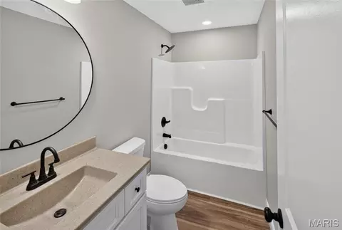 Bath - 5178 Caney Fork St, Jackson, MO 63755 photo 1 of 3
