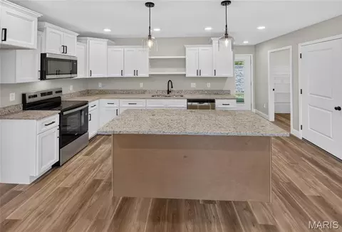 Kitchen - 5178 Caney Fork St, Jackson, MO 63755 photo 2 of 2