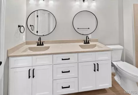 Bath - 5178 Caney Fork St, Jackson, MO 63755 photo 2 of 3