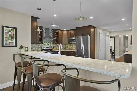 Kitchen - 1863 Highway 100, Pacific, MO 63069 photo 1 of 5