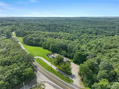 View/Area - 1863 Highway 100, Pacific, MO 63069 photo 3 of 5