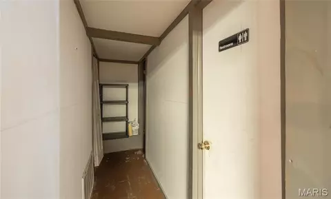 Entry Way - 103 E Third St, Belle, MO 65013 photo 1 of 2