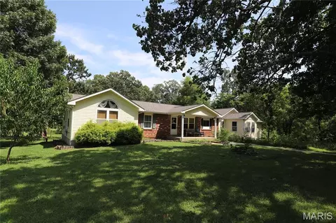 Exterior - 11697 John Emling Rd, Bismarck, MO 63624 photo 3 of 15