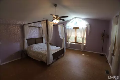 Bedroom - 11697 John Emling Rd, Bismarck, MO 63624 photo 6 of 6
