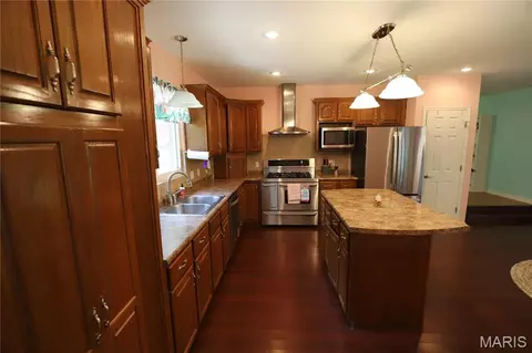 Kitchen - 11697 John Emling Rd, Bismarck, MO 63624 photo 1 of 1