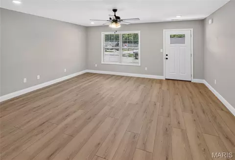 Living - 5176 Caney Fork St, Jackson, MO 63755 photo 3 of 3