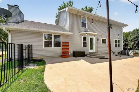 Exterior - 701 Loretta Dr, O'fallon, MO 63366 photo 17 of 17