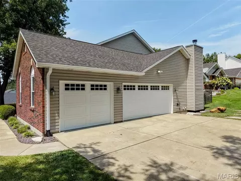 Other - 701 Loretta Dr, O'fallon, MO 63366 photo 4 of 24