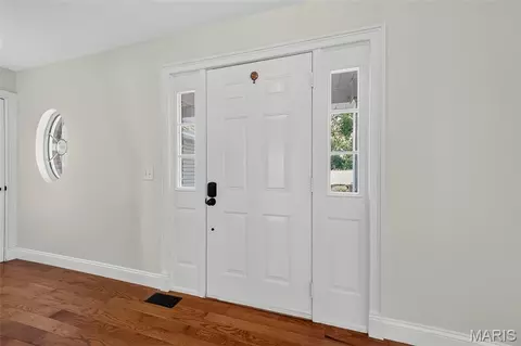 Entry Way - 701 Loretta Dr, O'fallon, MO 63366 photo 1 of 1