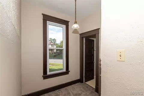 Entry Way - 629 E C St, Belleville, IL 62220 photo 3 of 4