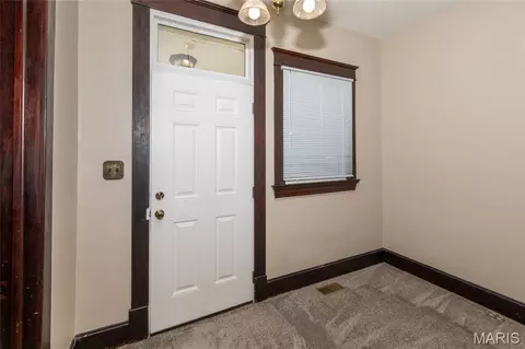 Entry Way - 629 E C St, Belleville, IL 62220 photo 1 of 4