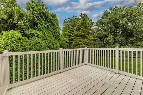 Exterior - 537 Boulder River Dr, O'fallon, MO 63368 photo 4 of 8