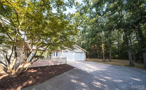 Exterior - 807 Lariat Ln, Rolla, MO 65401 photo 9 of 16