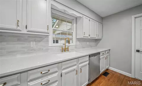 Kitchen - 807 Lariat Ln, Rolla, MO 65401 photo 1 of 2